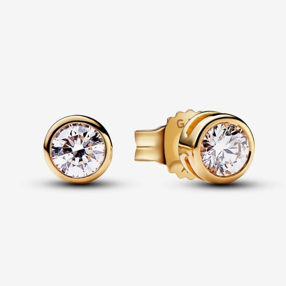 NIB Authentic Pandora .30 carat t.w. 14k gold Era Lab Grown Diamond Earrings